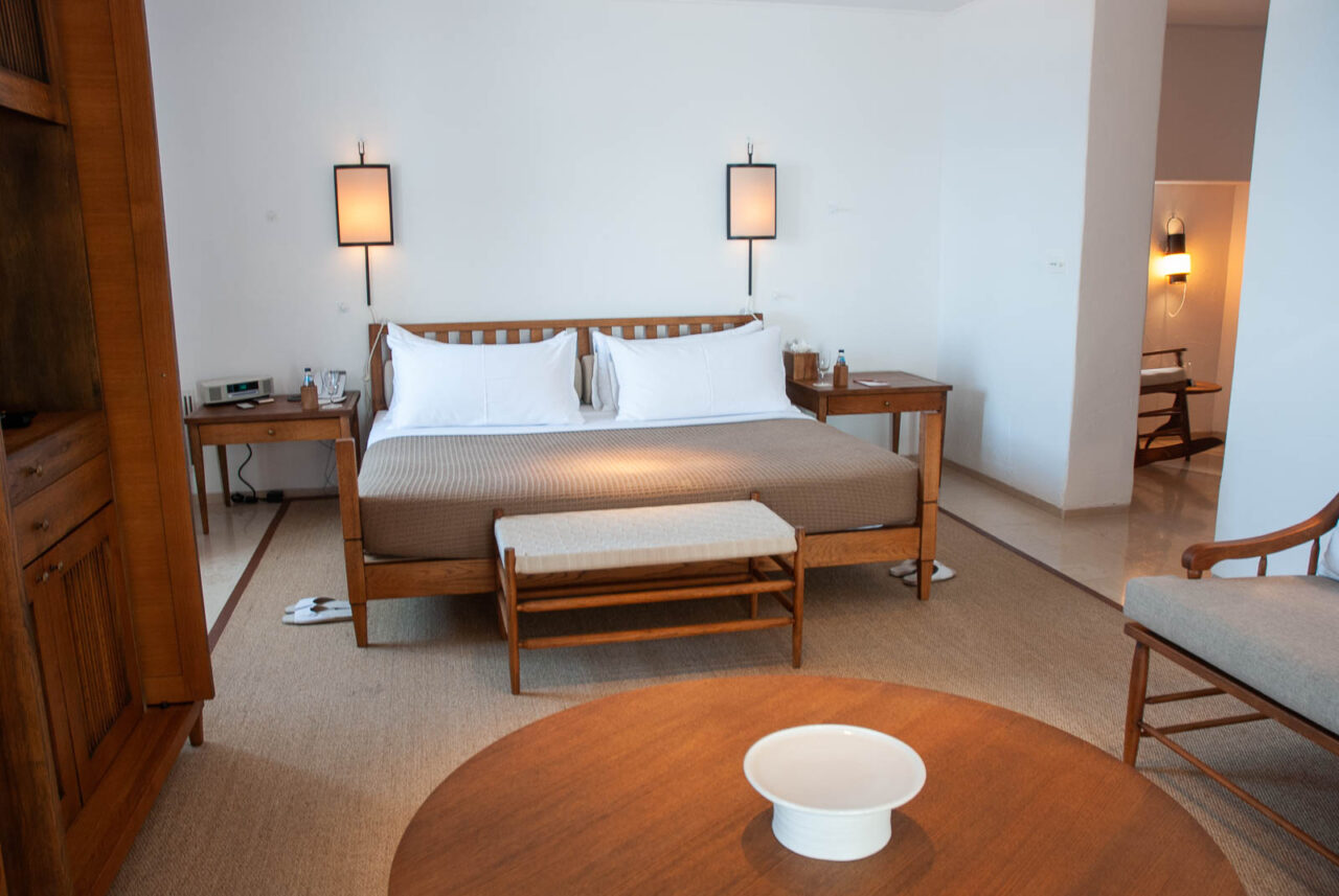 sveti-stefan-suite-bedroom-1280x857-1 Sveti Stefan Suite bedroom